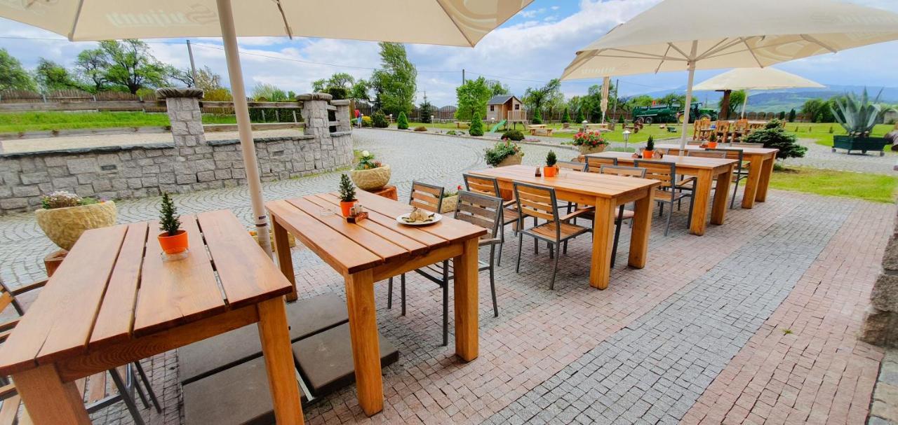 Hotel Farma Vysoka Chrastava Экстерьер фото